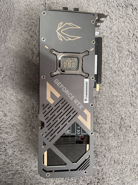 RTX 5080 16GB ZOTAC GAMING OC – ca nouă, performanță extremă