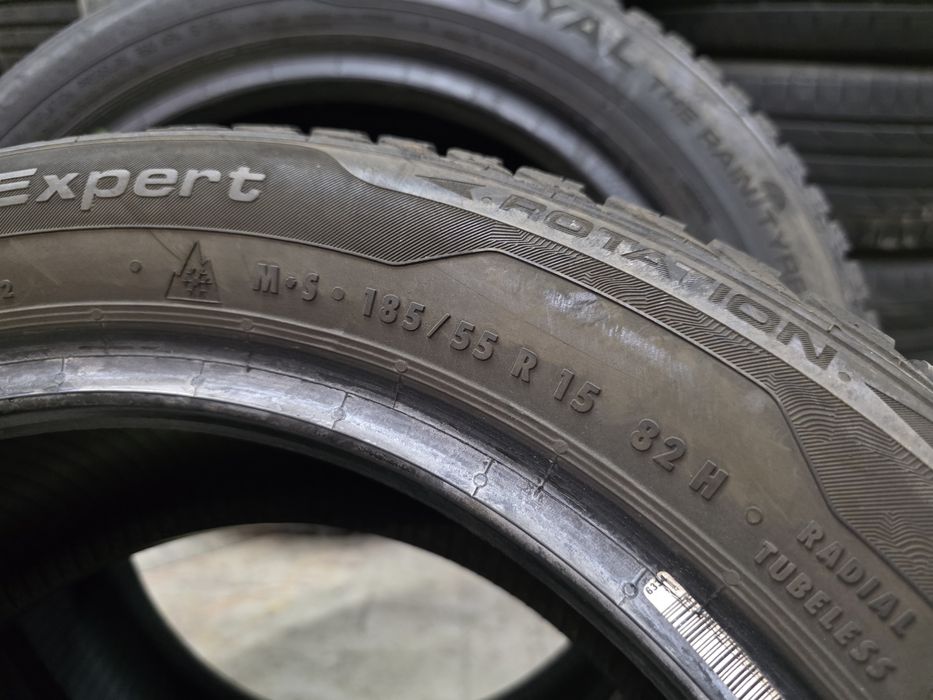 2бр Всесезонни гуми 185 55 15 - Uniroyal