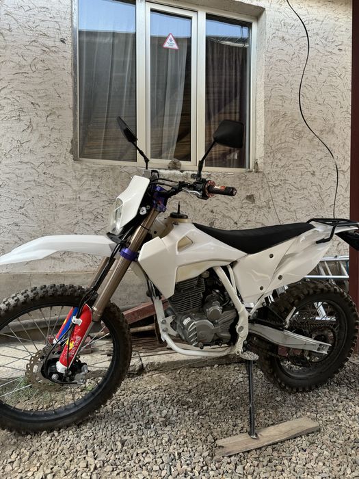 Эндуро мотоцикл продам