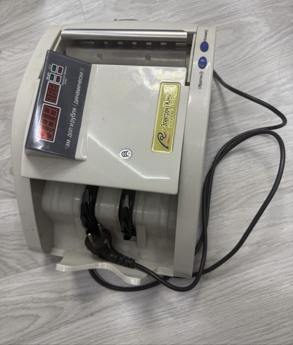 Продам счетную машинку