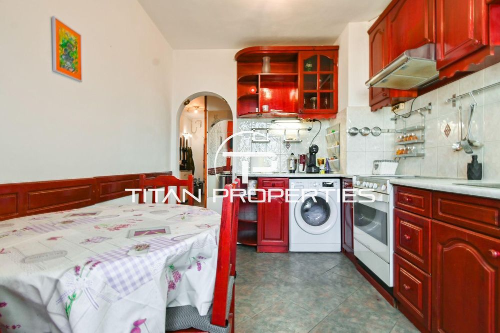 Продава се Тристаен апартамент в София, Красно село - 79 кв.м за 5064 €/кв.м - Снимка #2