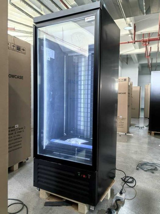 Vitrina verticala refrigerare cu 1 usa / 80 cm / STOC / NOU !
