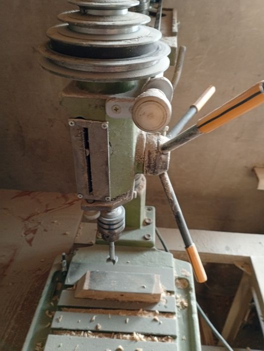 Сверлильный станок