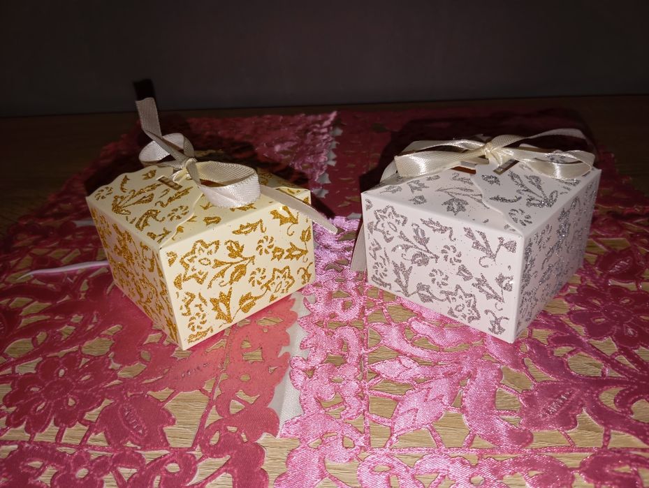 Тойбастар бонбоньерки