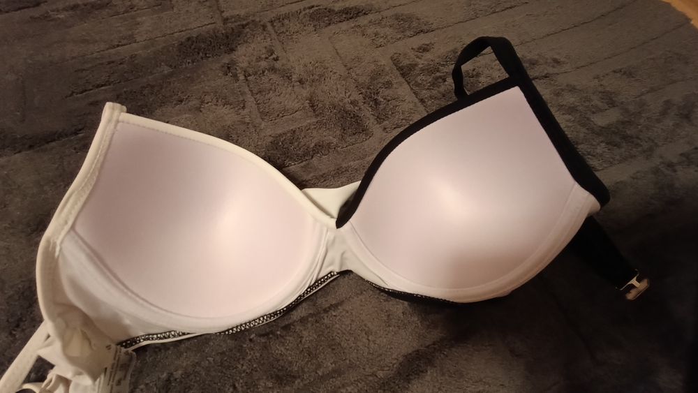 Costum de dama femei