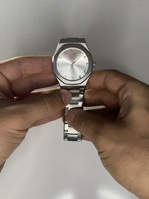 Часы мужские в арабском стите