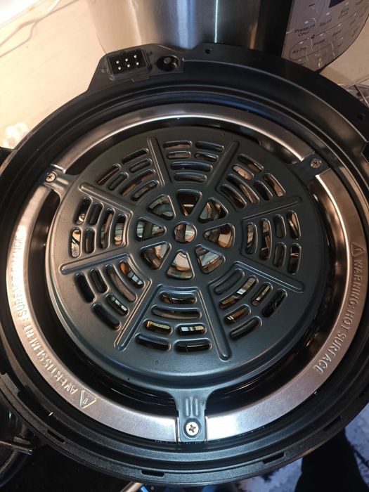 Комбиниран мултикукър с еър фрайър, Instant Pot, DUO CRISP , 8 литра