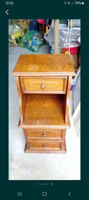 Comodă din lemn masiv