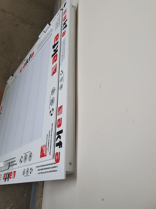 Продаеться  дверь  600×900