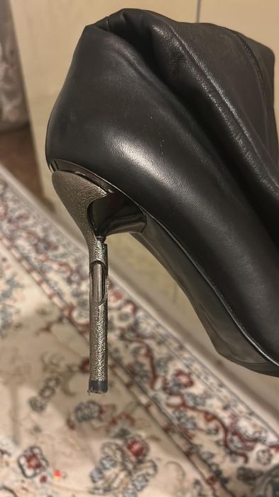 Продам четкие каблуки/туфли