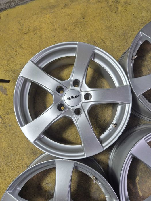 4 Jante Aliaj 5x120 17'' Dedicate BMW Seria 1 Seria 3 Seria 5 X1 X3 X4 - VW Amarok Transporter T5 T6 Caravelle Multivan