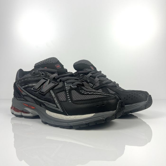New Balance 1906R Black/Grey/Red | Размери 41-44 | Нови