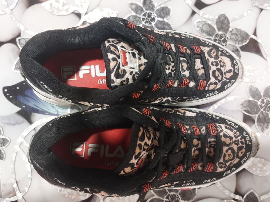 Оригинални маратонки Fila, размер 36!