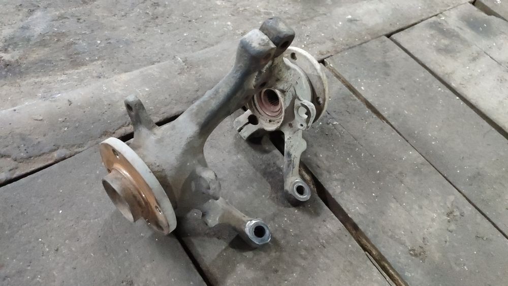 Продам запчасти на пассат Б3