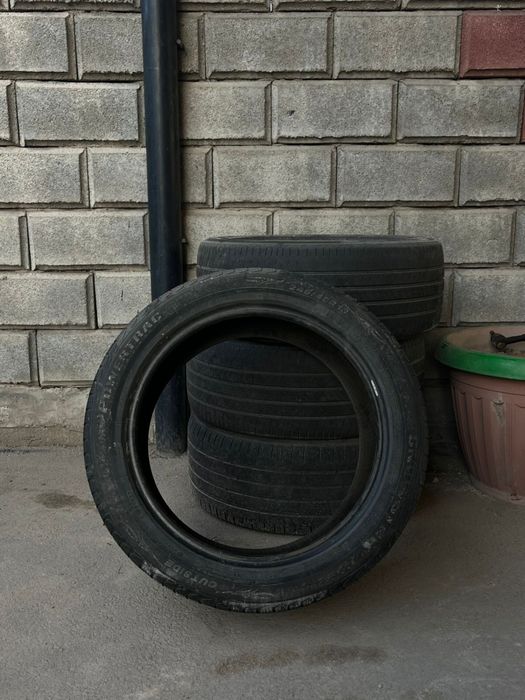 Шины летные, размер 245/45/18