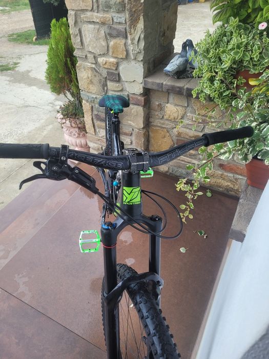 Bicicletă full suspension yt capra origin