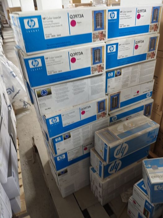 Продаются оригинал картриджи