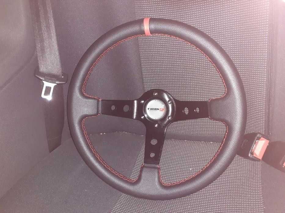 Спортен Волан Дълбок