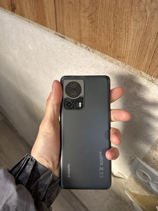 Xiaomi 13 Lite sotiladi