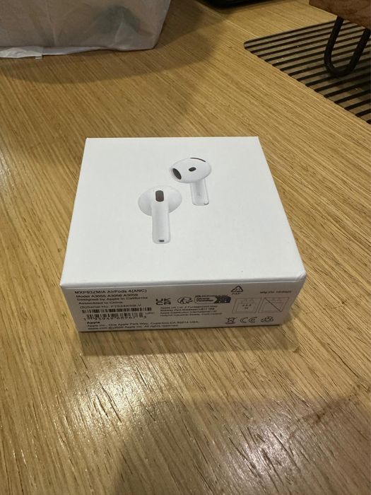 Apple AirPods 4 (ANC)