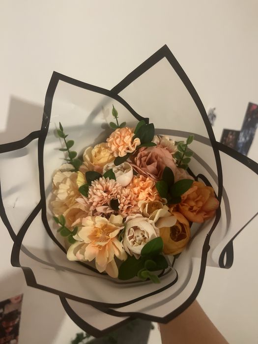 Buchete din flori artificiale 45-85 negociabil