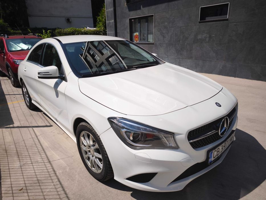 Mercedes-Benz CLA 200 в перфектно състояние!