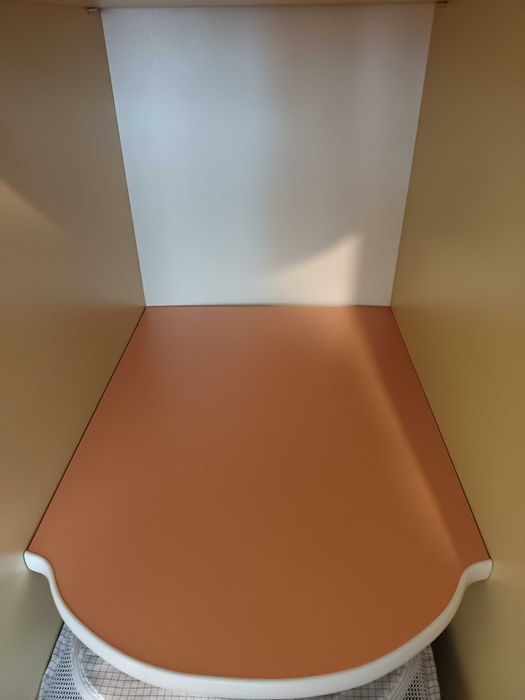 Детски гардероб цветен