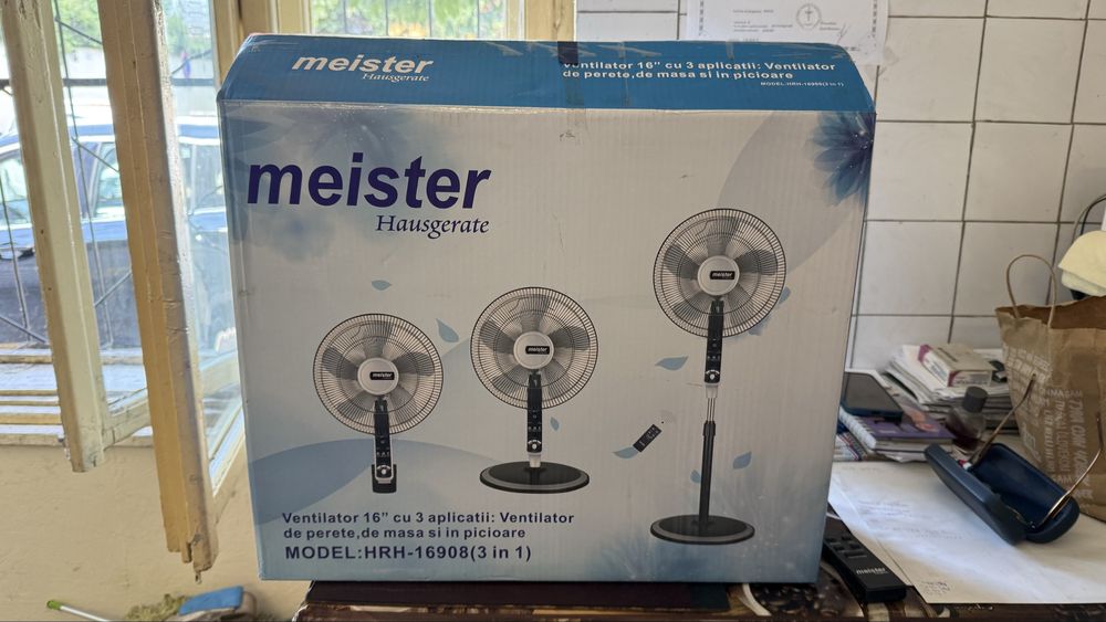 Vand ventilator pe picior cu telecomanda