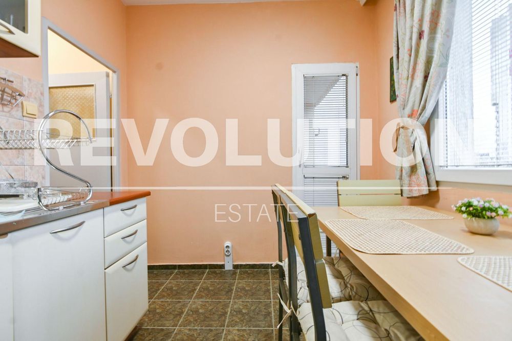 Дава се под наем Двустаен апартамент в София, Сердика - 55 кв.м за 648.21 € - Снимка #3