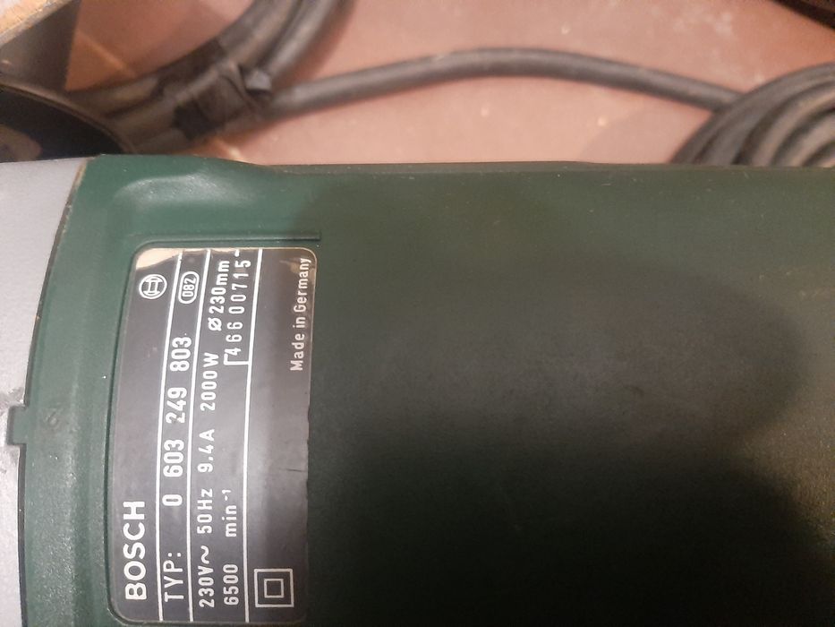 Големи ъглошлайфи и бормашина