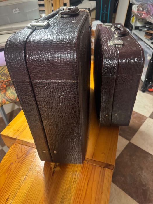 Лот ретро куфари