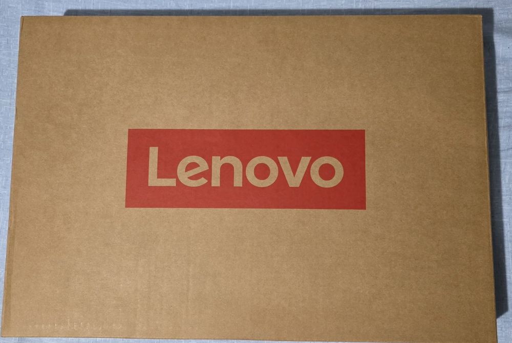 Laptop Lenovo IdeaPad Slim 3 15IAH8 cu procesor Intel® Core™ i5-12450H pana la 4.4 GHz  15.6" Full HD  16GB 512GB SSD  Intel UHD Graphics  No OS