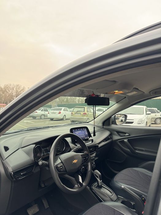 В продаже Tracker 2