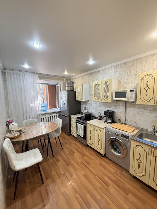 Продам 2х комн квартиру