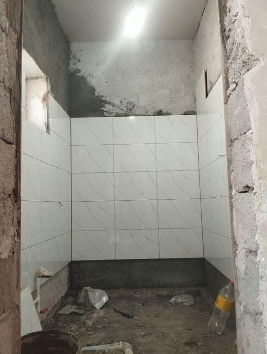 Кафел сантехника