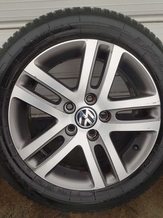 Алуминиеви джанти  със зимни гуми WV 5х112.16 цола.