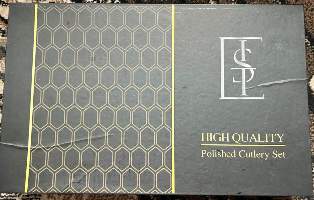 Набор столовых приборов