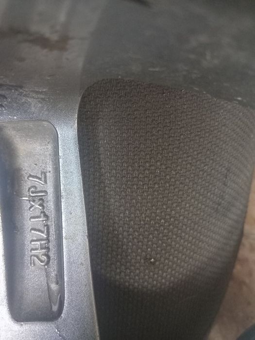 Диски R17  на тойоту