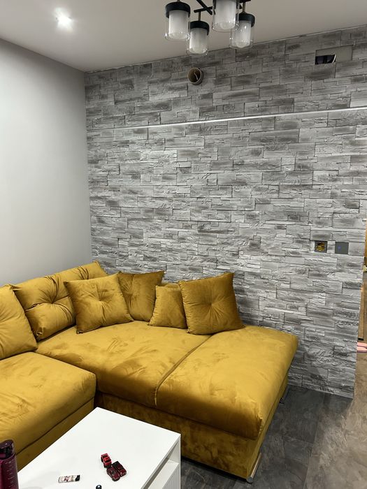 Ремонт на бани и други вътрешни ремонти.