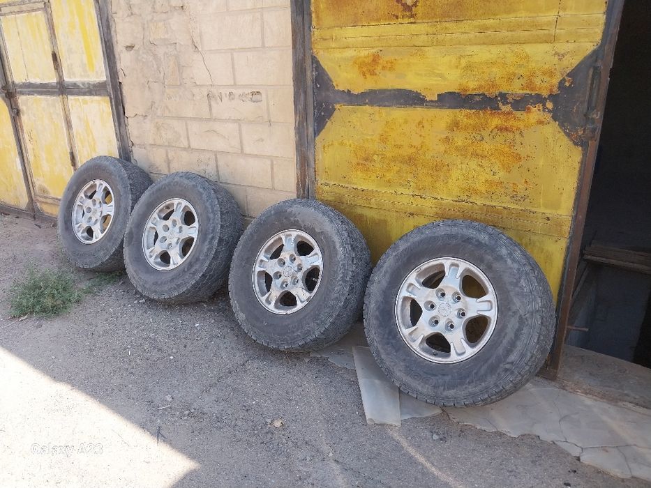 Шины и диски в комплекте