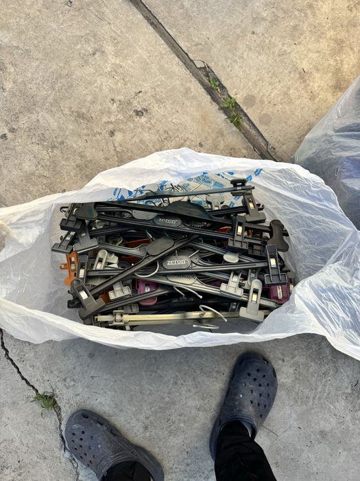 Плечики вешалки прищепки