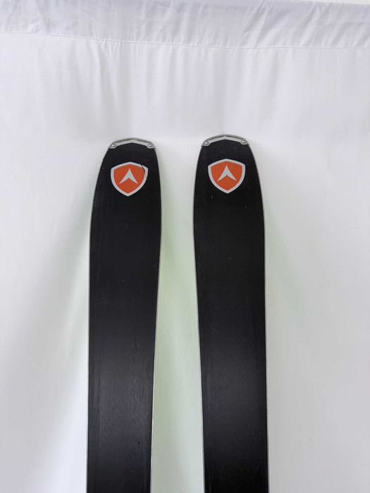 Ski schi all-mountain powder Dynastar Power Track 89 179cm