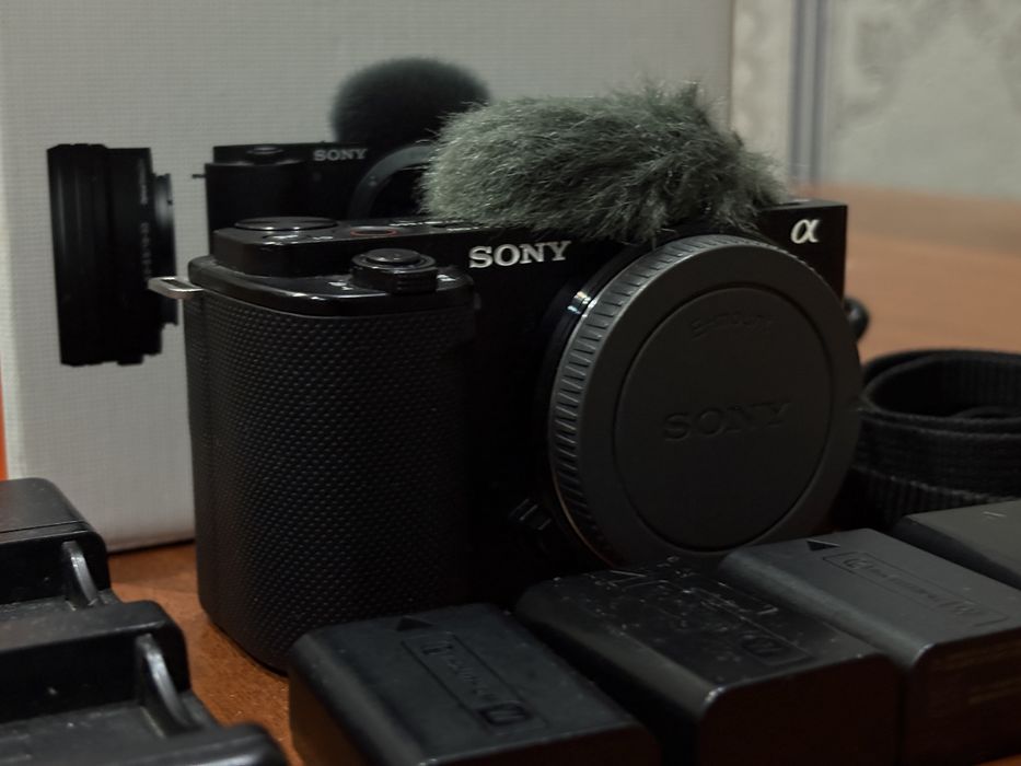 Sony zv e10 body+комплект