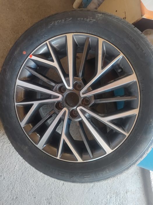 Продам диск 225/55 R18