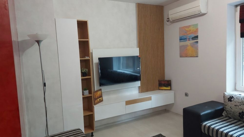 Дава се под наем Тристаен апартамент в Пловдив, Кючук Париж - 100 кв.м за 484.5 € - Снимка #7