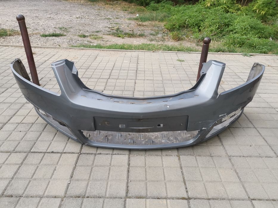 Предна броня Opel Zafira B