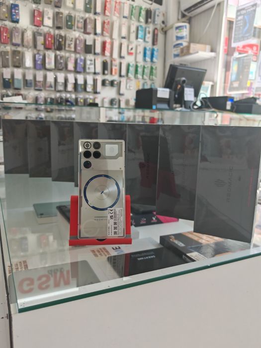 Redmagic 11 S Pro, 16/512 GB, Sigilat, negru sau gri, Garanție