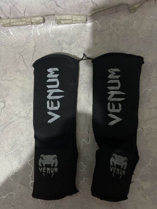 продам футы VENUM для единоборств