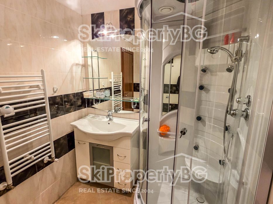 Продава се Двустаен апартамент в к.к. Боровец - 76 кв.м за 1637 €/кв.м - Снимка #11