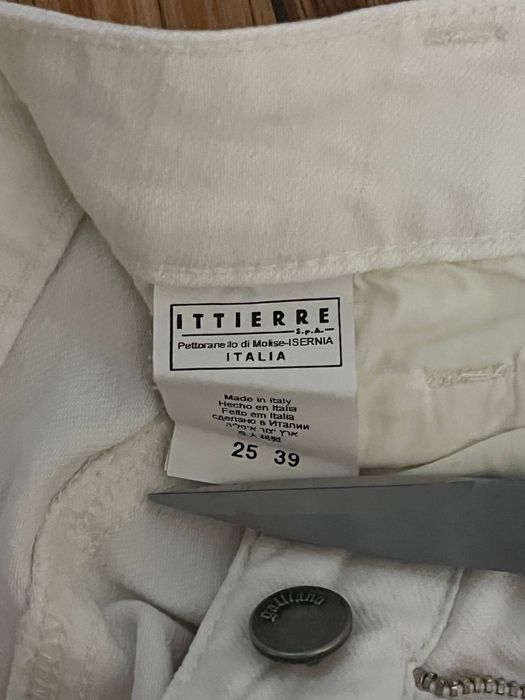 джинсы John Galliano